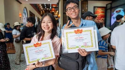 Gần 10.000 lượt học sinh giỏi đến Ba Na Hills vui chơi miễn phí