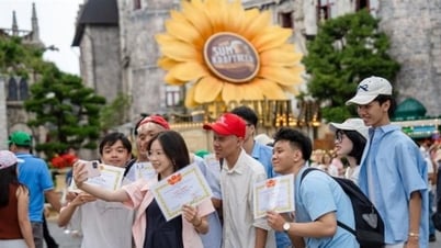 Gần 10 ngàn lượt học sinh giỏi đến Ba Na Hills vui chơi miễn phí