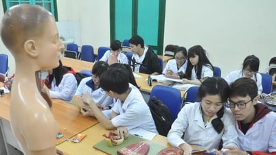 272 thí sinh đầu tiên trúng tuyển Trường Đại học Y Hà Nội