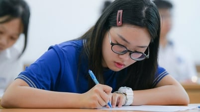 Phổ điểm 5 khối xét tuyển đại học A, A1, B, C, D1
