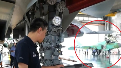 Máy bay chiến đấu J-35A Trung Quốc trên dây chuyền lắp ráp