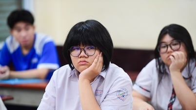 Đề khó nhưng điểm môn tiếng Anh không thấp vì chỉ học sinh khá, giỏi dự thi