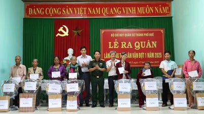 Ra quân làm công tác dân vận tại xã A Lưới 3
