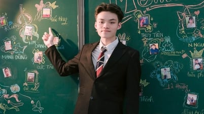 Nam sinh Lâm Đồng 10 điểm vật lý, 10 hóa học, 9,5 toán nhờ 1 phương pháp