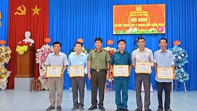 Công an xã Vĩnh Trạch sơ kết công tác công an 6 tháng đầu năm