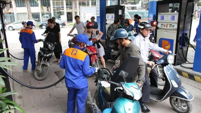 Quay đầu giảm nhẹ, giá xăng RON95-III xuống dưới ngưỡng 20.000 đồng mỗi lít