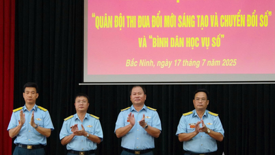 Sư đoàn 365 phát động thi đua “Quân đội thi đua đổi mới sáng tạo, chuyển đổi số” và “Bình dân học vụ số”