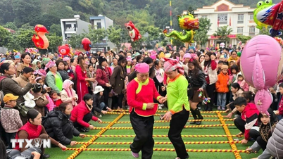 Di sản văn hóa Lào Cai: "Mỏ vàng" phát triển du lịch