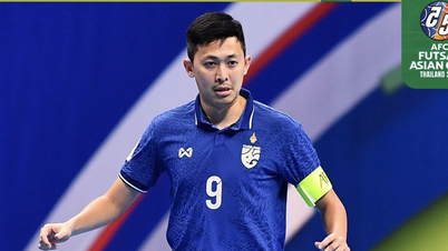 Huyền thoại futsal Thái Lan sang Việt Nam đá phủi