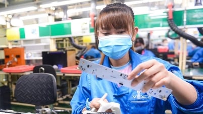 Doanh nghiệp công nghiệp 'nghe ngóng' cơ hội bung vốn