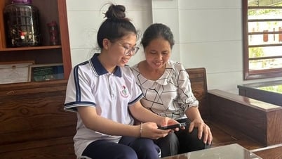 Graduación de secundaria 2025: Clase con tres estudiantes destacados en Ha Tinh