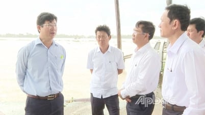 Phó Chủ tịch UBND tỉnh Đồng Tháp Huỳnh Minh Tuấn: Khảo sát các điểm du lịch ở xã Cái Bè