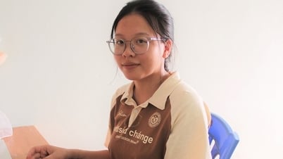 Nguyen Dieu Linh, meilleur élève du bloc A00 à l'échelle nationale : l'auto-apprentissage pour percer