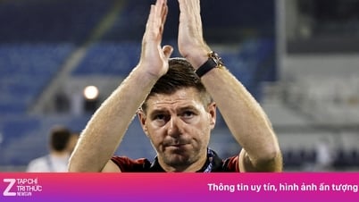 Steven Gerrard lên chức ông ngoại ở tuổi 45