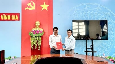 Vĩnh Gia công bố quyết định thành lập Đảng bộ UBND xã