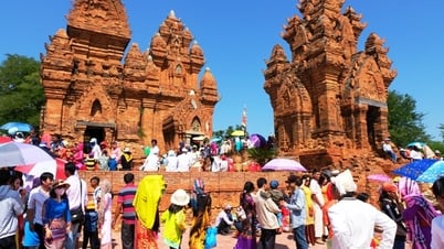 Khánh Hòa đẩy mạnh phát triển sự nghiệp VHTTDL sau sáp nhập