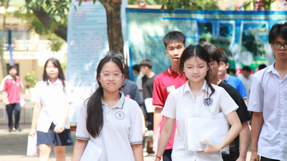 Một số trường THPT tại Hà Nội hạ điểm chuẩn vào lớp 10