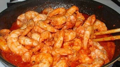 Làm món tôm rang thịt thì rang thịt hay tôm trước ngon hơn - kinh nghiệm của nhiều đầu bếp giỏi