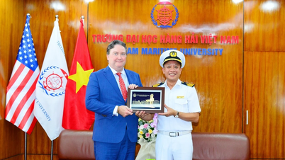 Trường Đại học Hàng hải Việt Nam làm việc với Đại sứ quán Hoa Kỳ