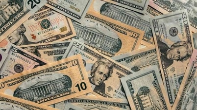 Tỷ giá USD hôm nay (17-7): Đồng USD quay đầu giảm