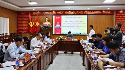 Đồng chí Nguyễn Khắc Bình kiểm tra việc vận hành chính quyền địa phương 2 cấp tại Lâm Hà
