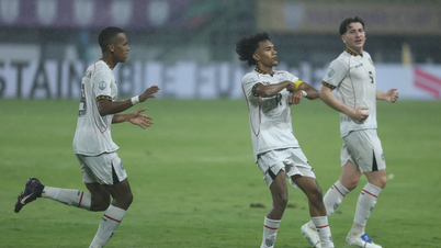 Khi Figo, Canavaro, Rivaldo tỏa sáng tại giải U23 Đông Nam Á
