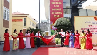 Khánh thành công trình chào mừng Đại hội đại biểu Đảng bộ phường Đông Kinh lần thứ I