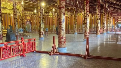 Ngai vàng triều Nguyễn bị bẻ gãy: Lắp xong kính cường lực, Bộ VH-TT-DL chỉ đạo mới