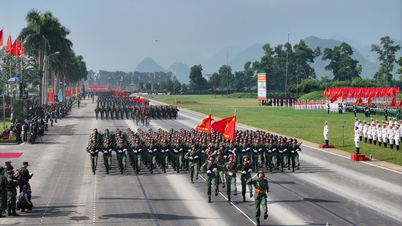 Tổng hợp luyện lần thứ nhất lực lượng vũ trang tham gia diễu binh, diễu hành