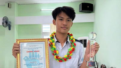 Nam sinh Đắk Lắk đạt 2 điểm 10, trở thành Á khoa toàn quốc khối A00