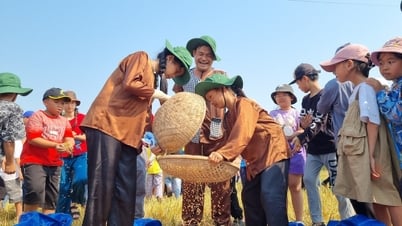 Bài 2 - Gieo văn hoá, gặt tương lai