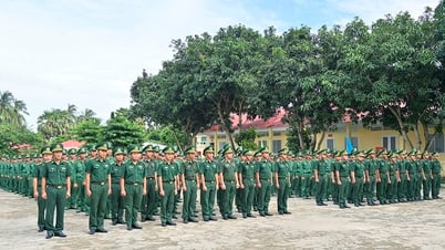 Bộ đội Biên phòng An Giang bế mạc huấn luyện chiến sĩ mới năm 2025