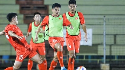 Cầu thủ U23 Việt Nam hứa mang Cúp vô địch Đông Nam Á về nước