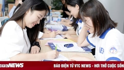 Điểm chuẩn Đại học Kinh tế quốc dân 4 năm qua tăng giảm ra sao?