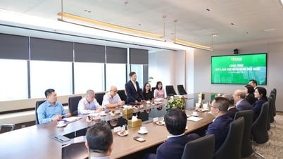 Giám đốc Ngân hàng Nhà nước Khu vực 2 đến thăm và làm việc tại Ngân hàng Phương Đông