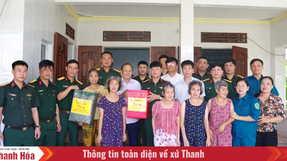 Bộ Tư lệnh Quân khu 4 thăm, tặng quà người có công trên địa bàn tỉnh Thanh Hóa