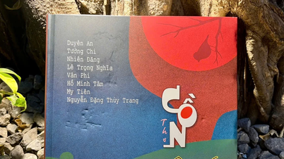 Ra mắt tập thơ "Cồn quê xứ" của những người con xứ nẫu