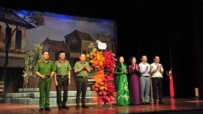 Công diễn vở kịch Đối mặt, lan toả hình tượng người chiến sĩ CAND