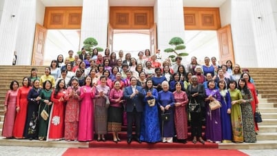 Hướng tới kỷ niệm 80 năm thành lập ngành Ngoại giao: Một buổi gặp mặt đặc biệt, cảm xúc đong đầy