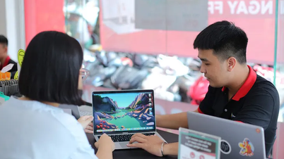 Tân sinh viên nhận ưu đãi độc quyền tại FPT Shop