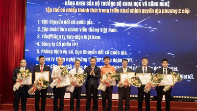 FPT nhận bằng khen của Bộ KH-CN