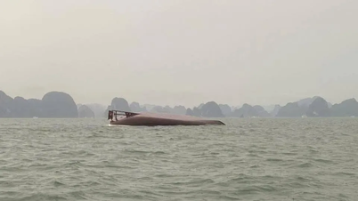 Đắm tàu du lịch chở hơn 50 người trên Vịnh Hạ Long, nhiều người đang mất tích