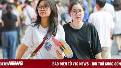 Thí sinh xét tuyển các tổ hợp có môn Toán, Anh có được 'ưu ái'?