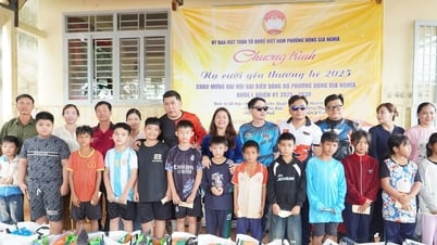 Phường Đông Gia Nghĩa tặng 120 suất quà cho trẻ em dân tộc thiểu số