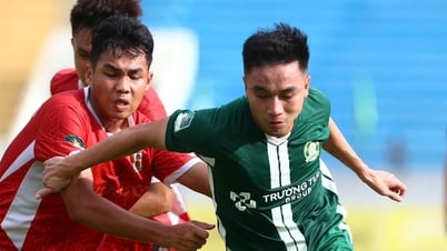 CLB Đồng Nai có thể làm lại từ Giải Hạng Ba sau chuyển giao