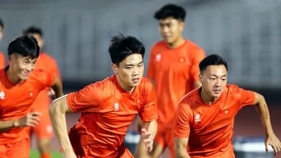 U23 Việt Nam 'tổng duyệt', tự tin thắng Lào trận ra quân