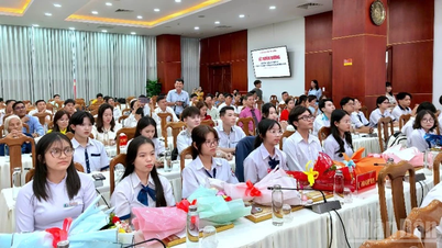 Cà Mau tuyên dương các học sinh đạt thành tích cao