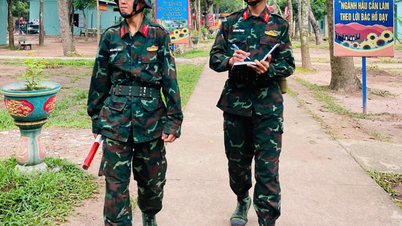 Hai anh em cùng nhau luyện rèn