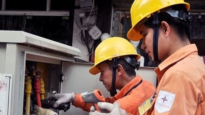 Nắng nóng gay gắt, tiêu thụ điện tại miền Bắc lập đỉnh mới
