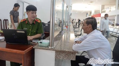 Dong Thap: La gente valora la resolución del procedimiento administrativo el sábado